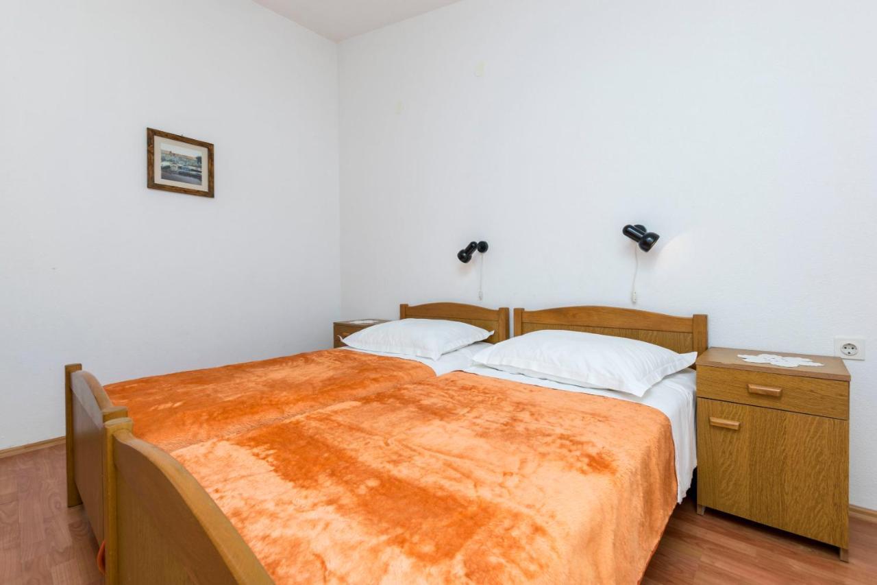 Apartments Neda Trogir Buitenkant foto