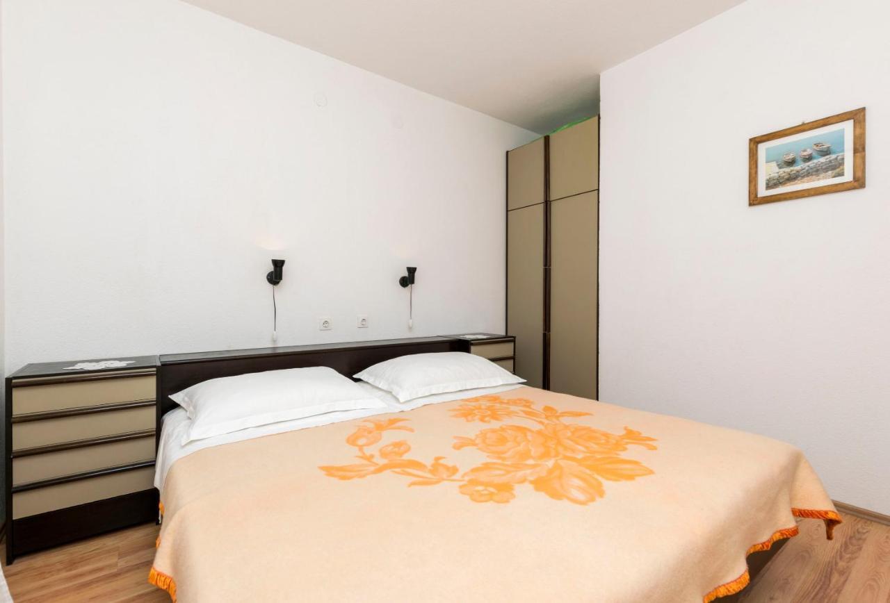 Apartments Neda Trogir Buitenkant foto